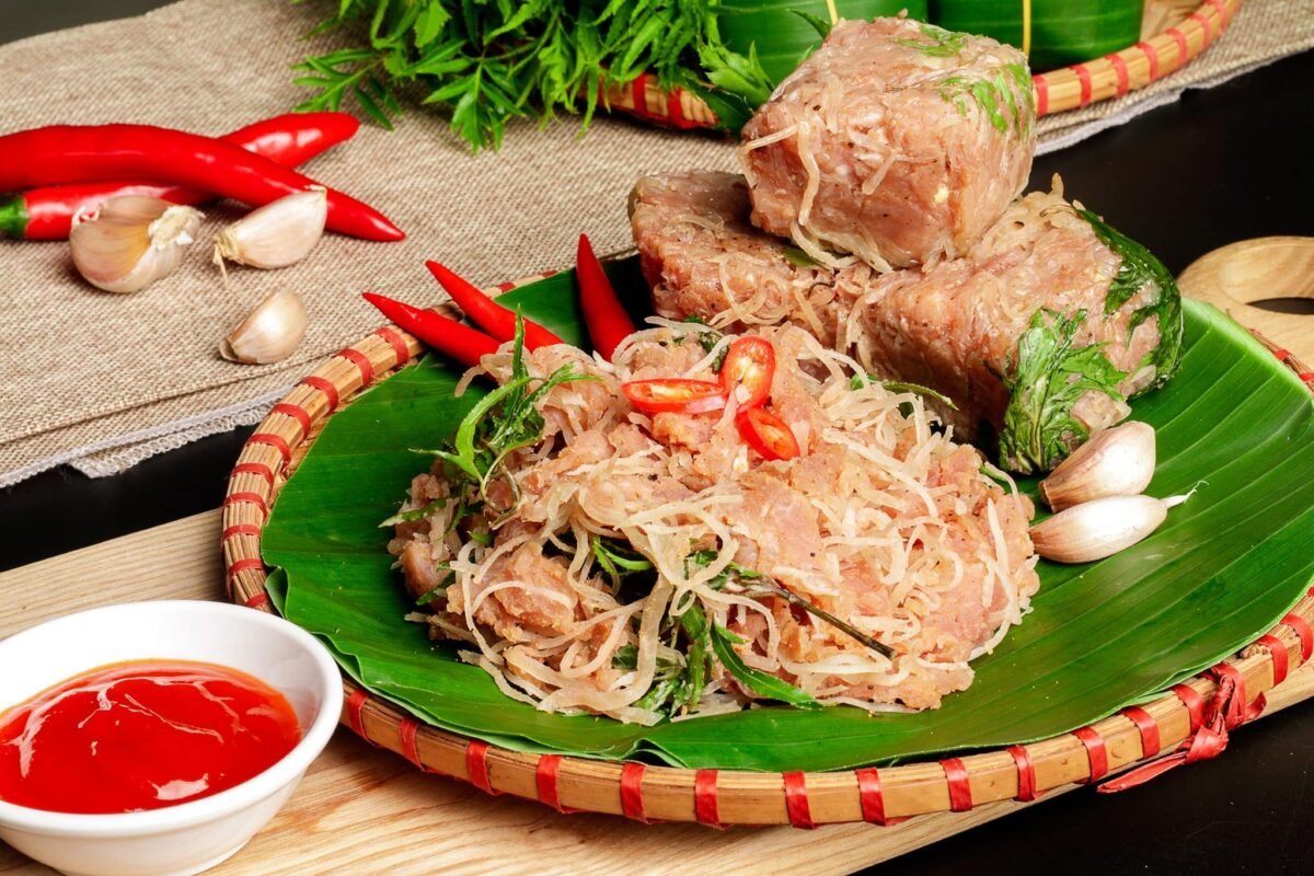 Nem nắm